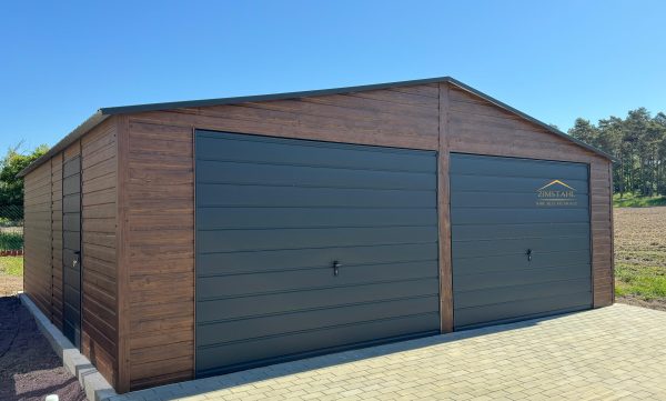 Blechgarage 7m x 6m in der Farbe Holzoptik dunkle Walnuss mit Schwingtoren, Satteldach – Bild 5