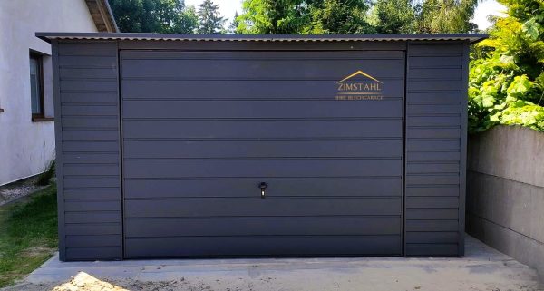 Blechgarage 4,50 m  x 5 m in der Farbe Anthrazit (BTX 7016) mit Schwingtor,  Pultdach mit Neigung nach hinten – Bild 5