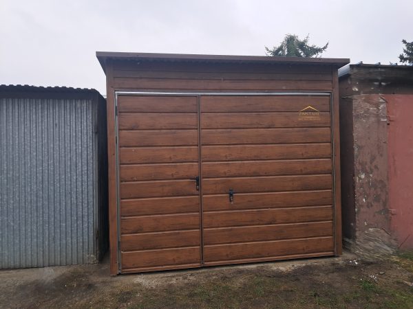 Blechgarage, nach hinten, Schwingtor, Türe, horizontal, holzoptik, angehebt