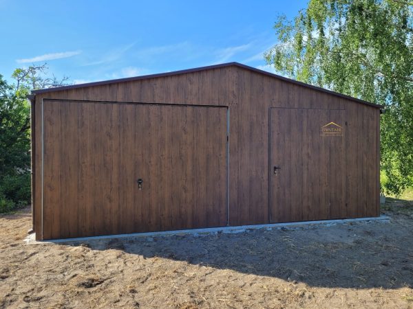 Satteldach, holzoptik, Schwingtor, Türe, Abstellraum, Blechgarage