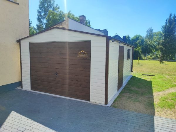 Einzelgarage, Fertiggarage, Autoblechgarage, Blechgarage 4m x 6m in der Farbe Reinweiß (RAL 9010) und Holzoptik goldene Eiche mit Schwingtor, Satteldach,
